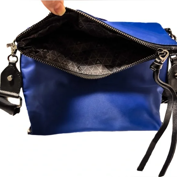 NEW - Botkier Cobalt Blue Nylon Crossbody Bag Chrome Accents & Adjustable Strap - Picture 3 of 8